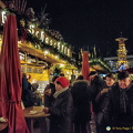 Plenty of food stalls at the Dresden Striezelmarkt